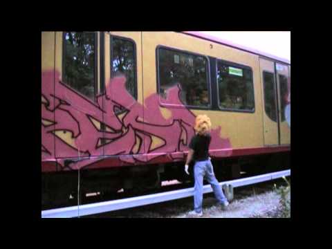 download lagu mp3 mp4 Pesd Graffiti, download lagu Pesd Graffiti gratis, unduh video klip Pesd Graffiti