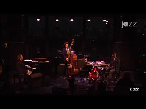 Joey Calderazzo Trio Live at Dizzy's 2015  mp4 merged