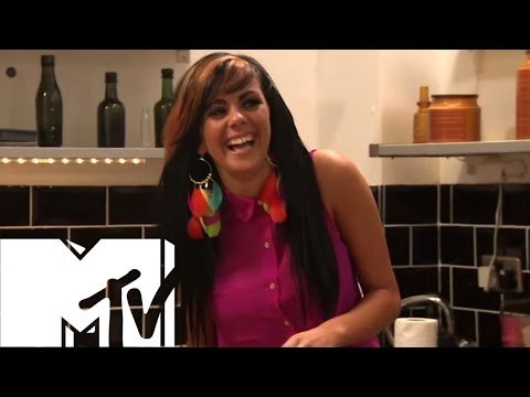 Welcome To The New Housemate - The Valleys | MTV