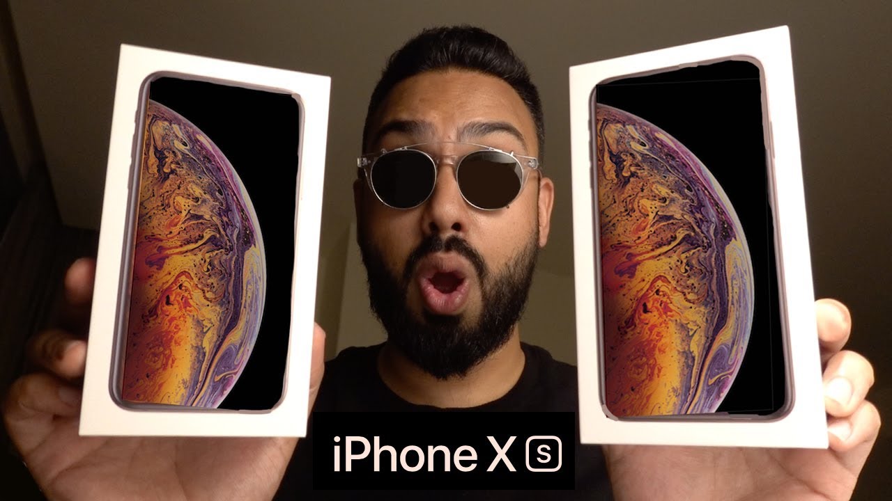 iPhone Xs and Xs Max UNBOXING and FIRST LOOK