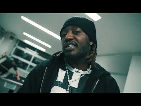 TOINNE and Chi Hoover