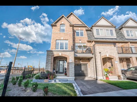 134 Fruitvale Circle, Brampton, ON