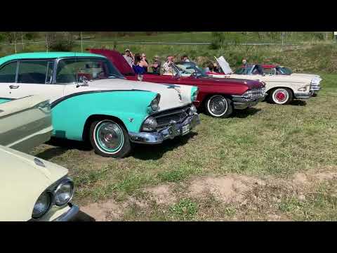 Samling i Dals Ed før cruising mot Bengsfors