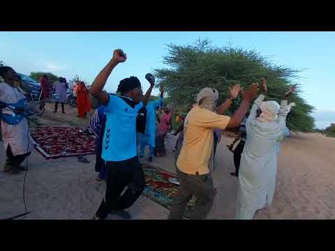 Etran de L'Aïr - Karade Marhane (live at Agadez wedding)