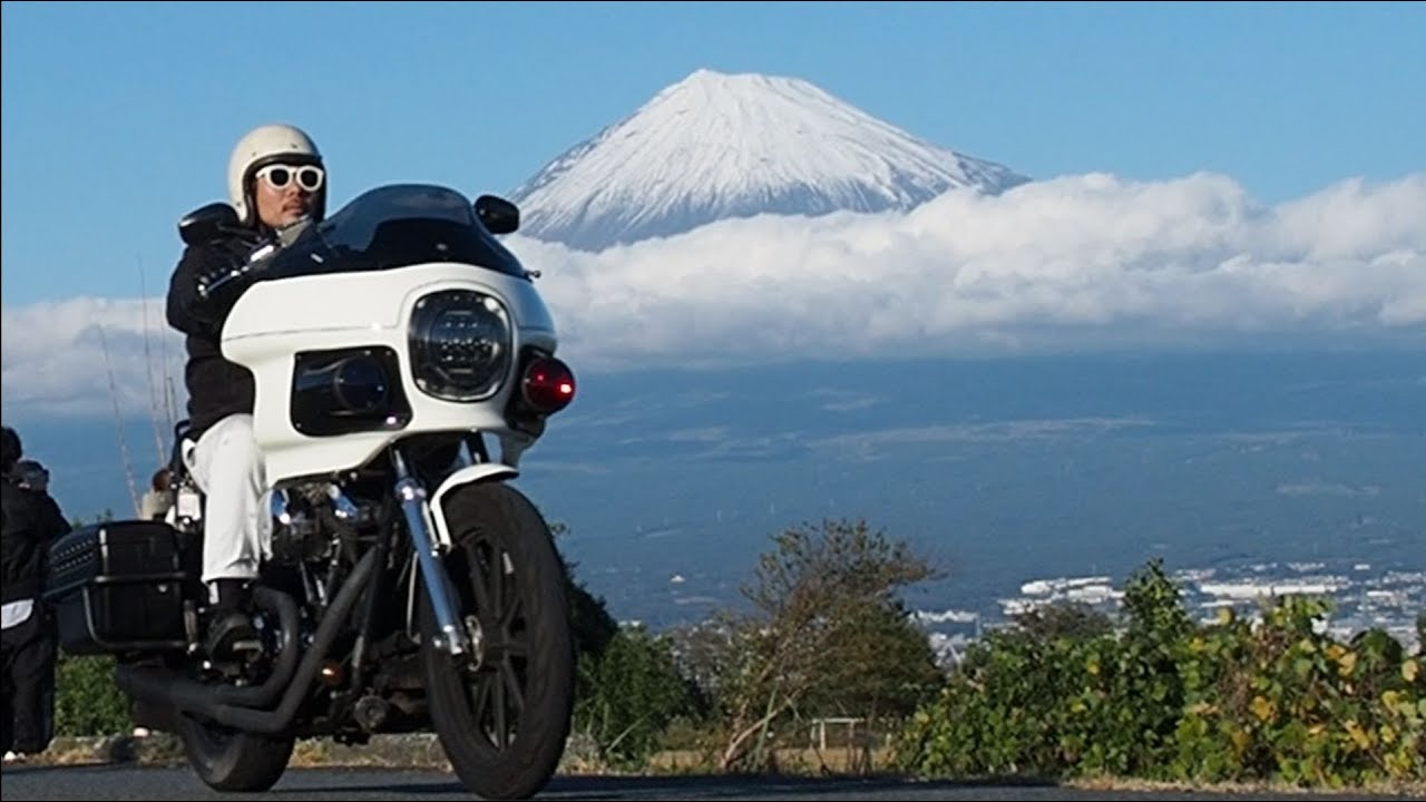 ハーレーおじさんと富士山
