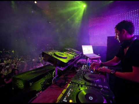 Roadkill by Dubfire (EDX's Alcapulco At Night Remix)