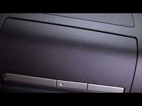 Easy Car Cleaning for the DIYers—Armor All® Original Protectant Wipes