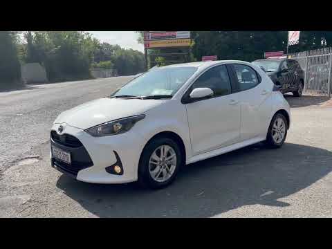 2023 232 Toyota Yaris Luna 1.5 Petrol Hybrid Auto - Image 2
