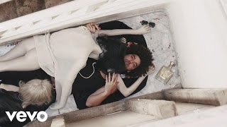 Rilan &amp; The Bombardiers - Wanna Dance