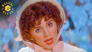 Linda Ronstadt Sings “Poor Wandering One” | The Pirates of Penzance