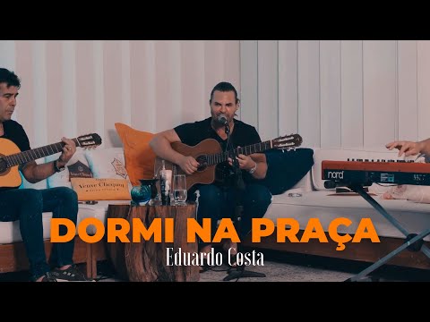 Video thumbnail for Dormi na Praça