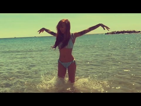 PORCELANA de Monica Moss. RITUAL 🌙♀🕯🌑🖤