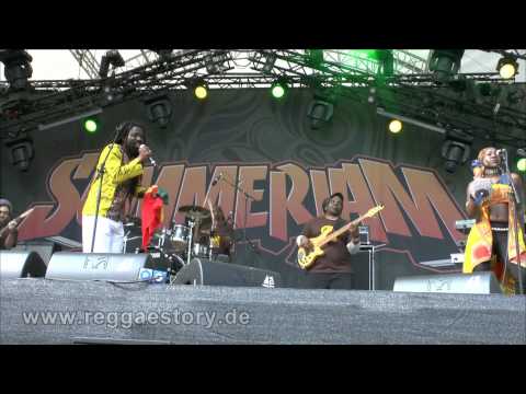 Rocky Dawuni - Crusade + This Is Reggae + ... - 05.07.2013 - Summerjam - 1/5