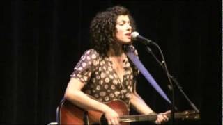 The Carrie Rodriguez Band - EL SALVADOR