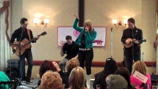 Lauren Alaina-She&#39;s A Wildflower Live