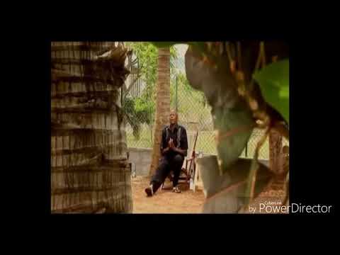 Komiko Maurice try not to laugh