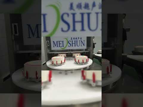Ultrasonic automatic cake cutting and paper inserting machine factory supply