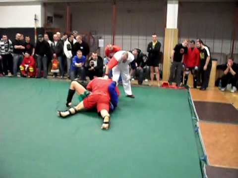 Dan Dittrich (red) vs Kuba (blue) II