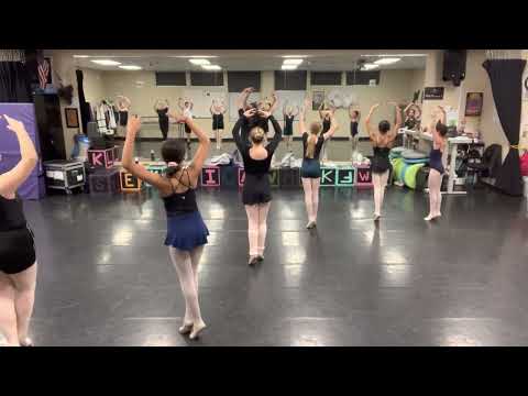 ATTD - Ballet 4   Colors of the wind