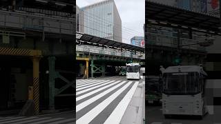 自動運転バスと手動運転バス　有楽町駅　    #有楽町　#バス