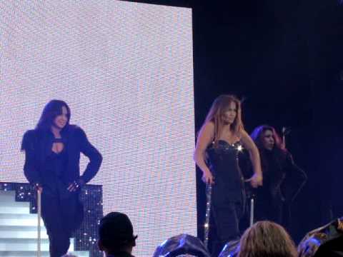 Jennifer Lopez - Jenny From The Block + Get Right (Summertime Ball London) HQ