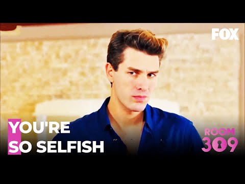 Lale And Onur Had A Fight In Front Of Everyone - Room 309 Episode 62