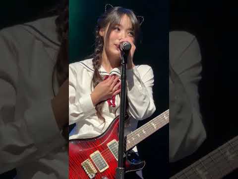 QWER 큐더블유이알 - Dear - San Francisco, CA | 𝟐𝟎𝟐𝟓 𝟏𝐬𝐭 𝐖𝐨𝐫𝐥𝐝 𝐓𝐨𝐮𝐫: 𝐑𝐎𝐂𝐊𝐀𝐓𝐈𝐎𝐍 251114 - 4K60