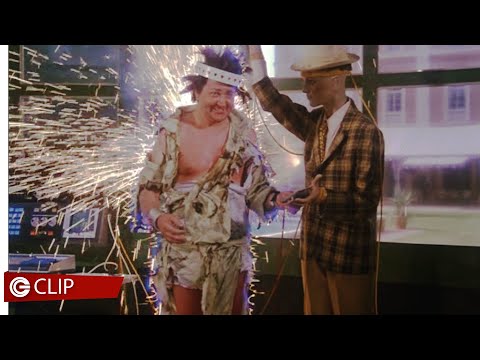 Scuola di ladri - Clip