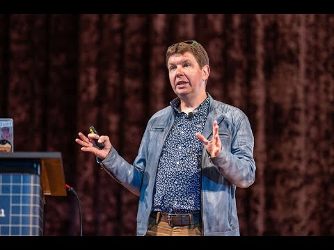 The Deconstructed Database and the Advent of the Open Data Lake