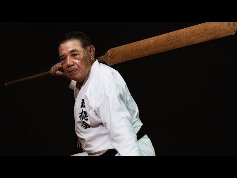 Amazing! A 80-year-old Master,８０歳の棒術が速すぎる！沖縄の古武道が超実戦的だった