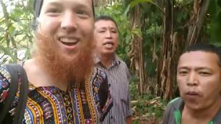 preview picture of video 'Free Durian in Tigalingga // Meeting the locals // Going to Nature'