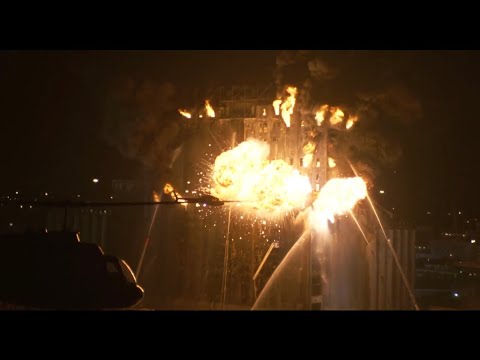 Ladder 49 (2004) - Building Explosion Scene (1080p)