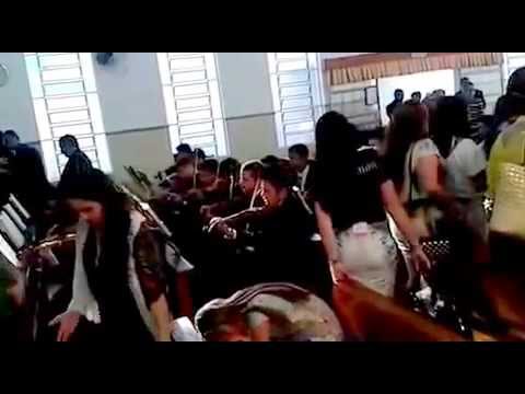 Hino 311 CCB - Teus Tesouros Revelaste - Manhuaçu MG