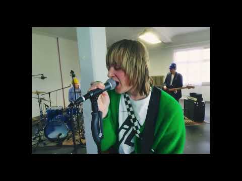 Cobee - Crash! & ZuuuUuuu (Livesession)