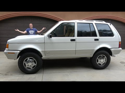 The Laforza Is an Ultra-Quirky Luxury SUV Failure