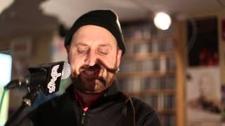WHUS Studio Sessions: Franz Nicolay performs "To Us, The Beautiful!"