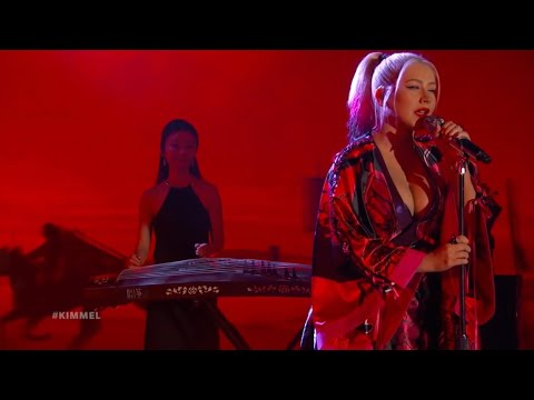 Christina Aguilera – Loyal Brave True 《忠勇真》Live