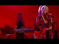 Christina Aguilera – Loyal Brave True 《忠勇真》Live