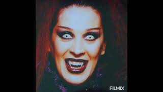 When I Was cruel No - Elvis Costello (O beijo do vampiro intrnacional 2002)