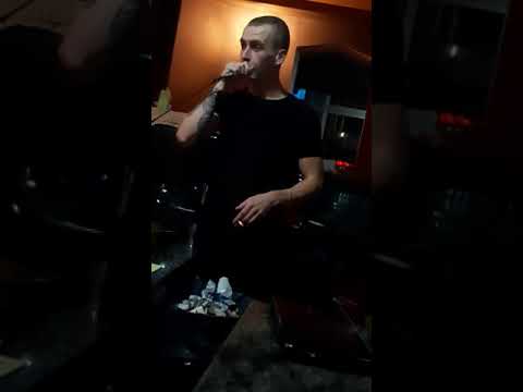 Meris poludio na žiri