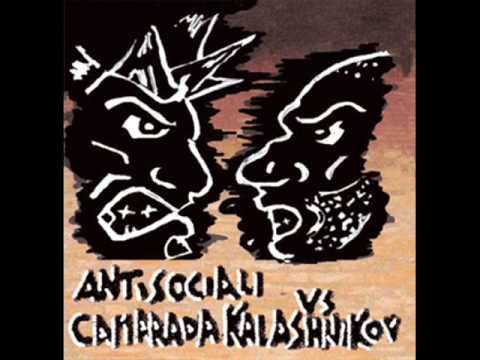 Camarada Kalashnikov - Molotov