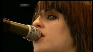 The Distillers - 'The Hunger' (Live @ Reading)