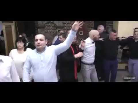 VICTORITA SI ALINA LACATUSU  - CEL MAI NOU COLAJ CU MUZICA DE PETRECERE 2019