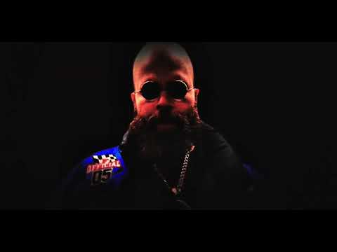 Ex Tuuttiz - Ylimäärästä taskus ft. Eevil Stöö (prod. XT & Pehmee Goo)