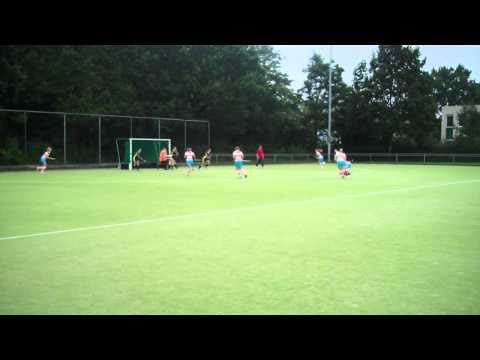 verdedigende corner doelpunt