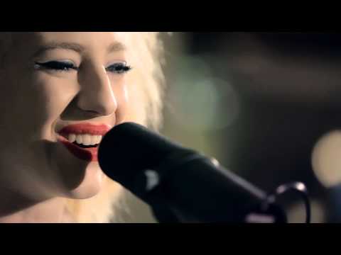 Sweet Tooth Bird (Lightship Session) - Beth Jeans Houghton & The Hooves of Destiny