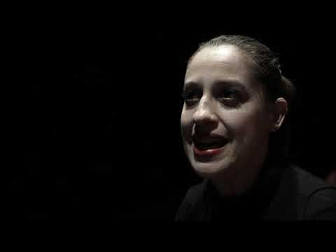 UN-DEAD előadás a Bethlen Téri Színházban