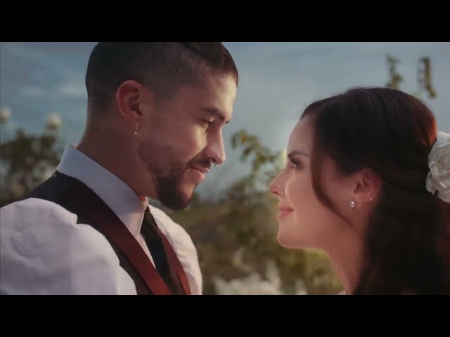 Video zu 'Titi Me Pregunto' ansehen