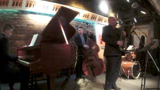 Robert Anchipolovsky &amp; Andrey Zimovets Trio Squire&#39;s Parlor