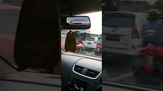 Download lagu story wa nyetir mobil macet mp3 Download lagu story wa nyetir mobil macet mp3